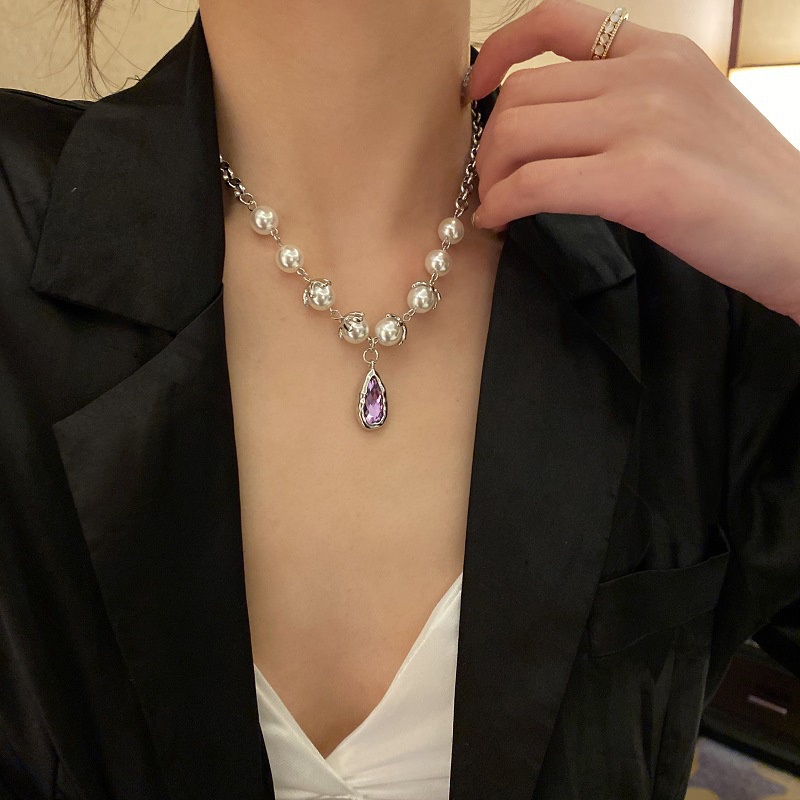 Pearlencrusted water drop fashion new clavicle chain wholesale
