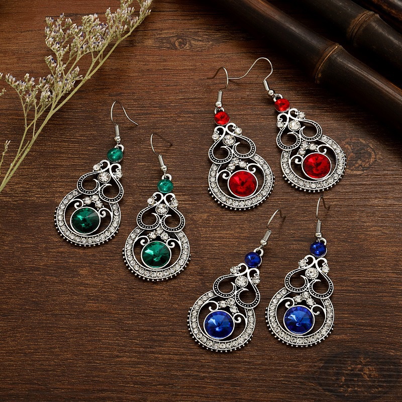 Fashion new retro glass diamond dropshaped jewelry wholesale alloy earrings