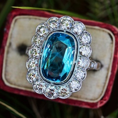 fashion copper inlaid with sea blue zircon women's oval large ring