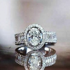 Fashion Copper Four-claw Set Oval Zircon Ladies Wedding Ring