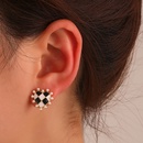 retro inlaid pearl threedimensional heart shaped stud alloy earrings femalepicture6