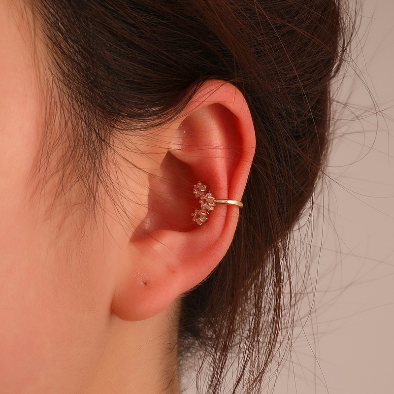 fashion copper zirconstudded star fashion single pierced earrings wholesale