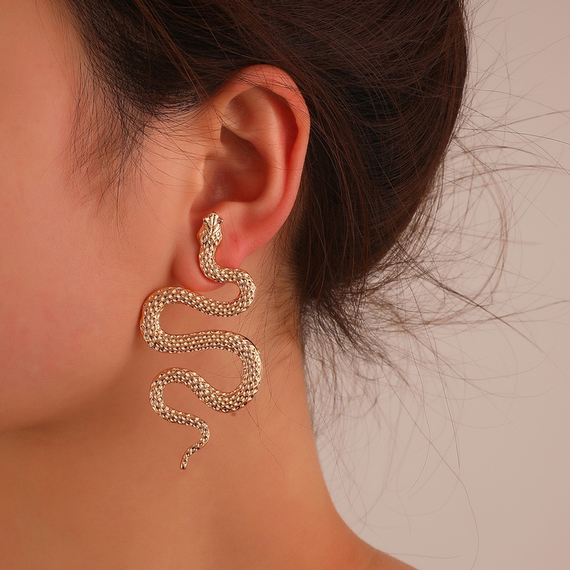 retro exaggerated threedimensional snake earrings fashion alloy earrings
