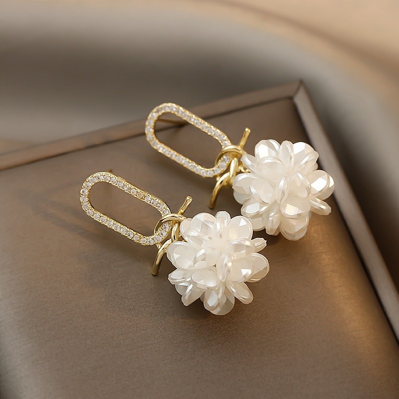 fashion flower cluster earrings red pearl geometric alloy earrings