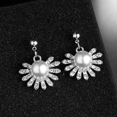 simple new tassel pearl rhinestone sunflower shaped drop earrings wholesale