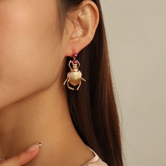 fashion insect earrings retro creative imitation pearl alloy earrings