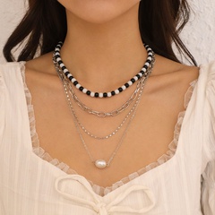 mode neue mehrschichtige schwarz-weiß perlen halskette großhandel