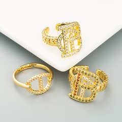 mode cuivre plaqué or micro-incrusté zircon géométrique lettre anneau bijoux en gros