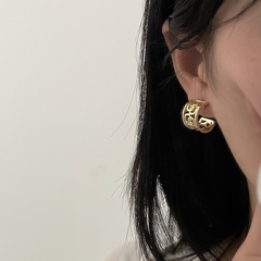 simple irregular hollow C-shaped alloy earrings