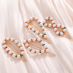 4 Pieces Fashion Classic Exquisite Pearl Casual Style Women's Hair Clips