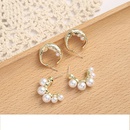 simple metal pearl inlaid geometric fashion earrings wholesalepicture5