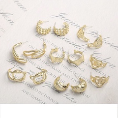 fashion simple C-shaped irregular hollow geometric stud earrings wholesale