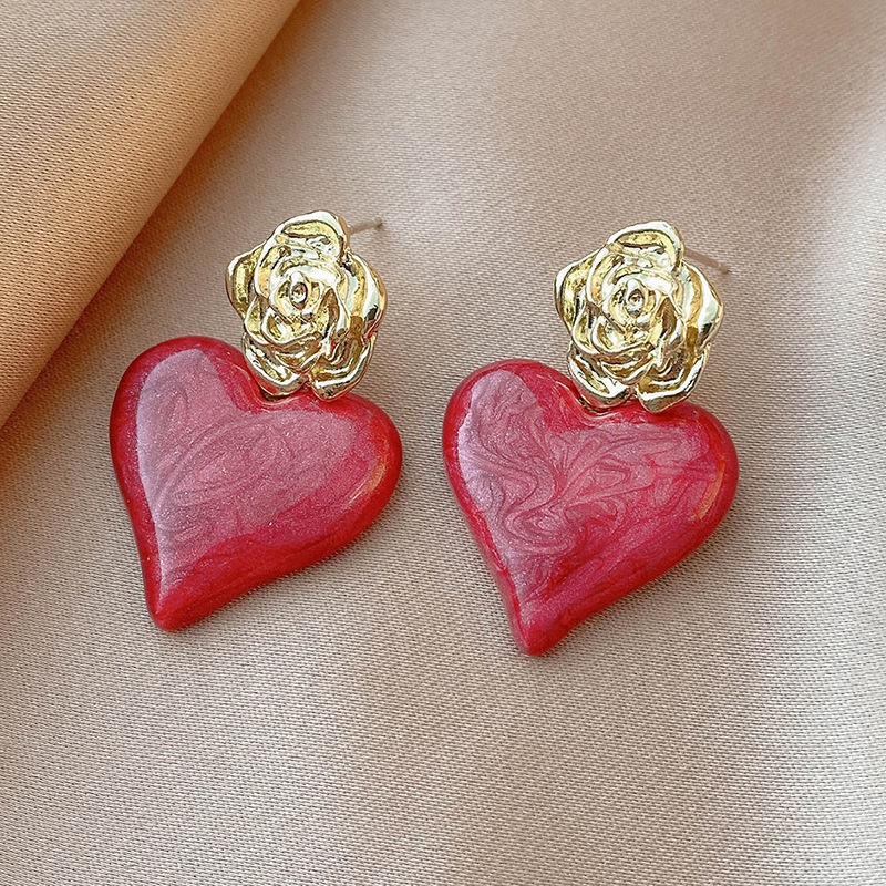 retro drop oil flower heart contrast color earrings wholesale