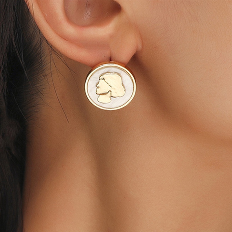 retro portrait round fashion stud earrings alloy earrings