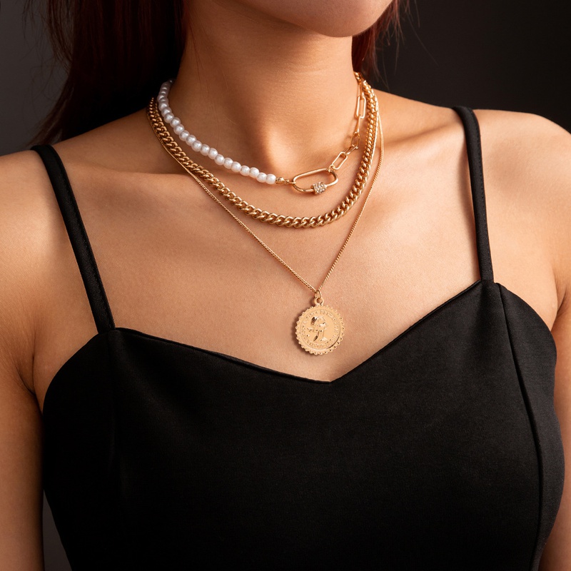 retro fashion necklace creative pearl multilayer alloy necklace