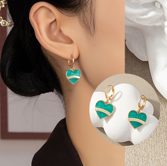 retro heart shaped green oil drip copper drop earrings wholesale