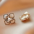 vintage dripping oil pearl contrast color flower stud earrings wholesalepicture11