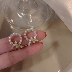 2022 new unique earrings women's high-end niche design super fairy exquisite pearl zircon earrings women