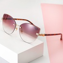neue diamantbesetzte rahmenlose Sonnenbrillen mit scharfen Kanten Mode KatzenaugenSonnenbrillen aus Holzimitatpicture9