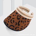 Version corenne du chapeau de protection solaire en paille imprim lopard chapeau haut de forme videpicture12