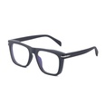 RetroSonnenbrille mit quadratischem Rahmen und Niet kleine RahmenSonnenbrille im Grohandelpicture11