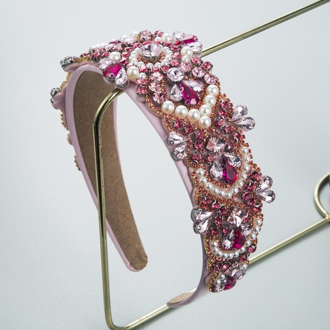 Barockes, rosafarbenes, rotes, geometrisch eingelegtes, breites Stirnband mit Diamantperlen's discount tags