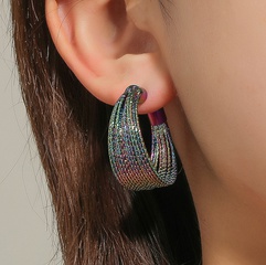 creative half C-shaped simple retro fine alloy contrast color earrings wholesale