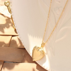 pendentif en forme de coeur simple en acier au titane plaqué collier en or 18 carats en gros