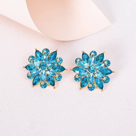 fashion new alloy full diamonds simple versatile flower earrings's discount tags