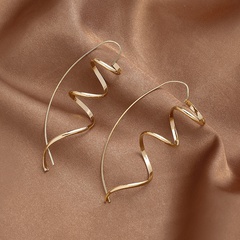Exaggerated fashion metal twisted geometric long earrings female