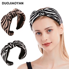 Stirnband-Haarschmuck aus neuem Zebramuster-Stoff mit geknoteten Damen