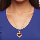 Nouveau collier en alliage de rose rouge en forme de coeur bijoux de mode pendentif en diamantpicture8