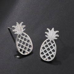 Fashion Creative Hollow Pineapple Metal Stud Earrings