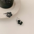 Boucles doreilles nouvelles femmes acrylique fleur noire simplespicture12