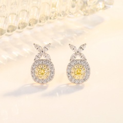 spring diamond-encrusted horse eye yellow  zircon copper earrings
