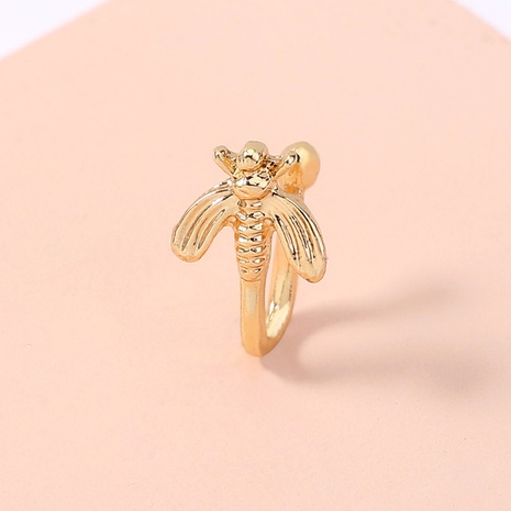 Anneau de nez d'abeille dorée à la mode mini anneau de nez faux petit animal mignon's discount tags