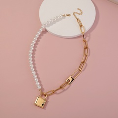 fashion creative lock baroque imitation pearl alloy necklace