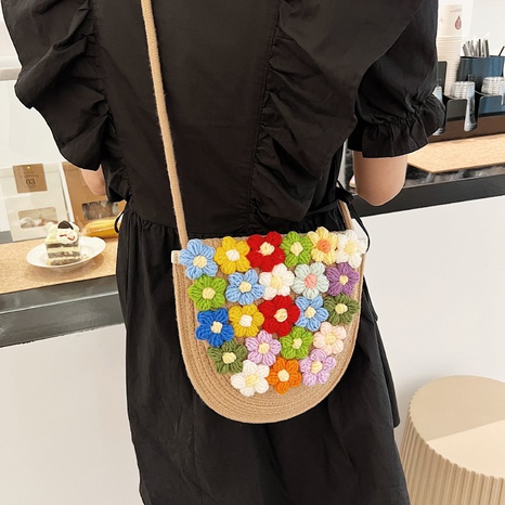 small flower decoration straw new shoulder messenger woven women's bag22*21*3cm's discount tags