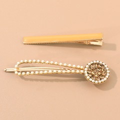 2-Piece Fashion Golden Classic Pearl Simple Hair Clip Set
