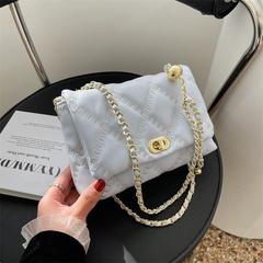 korean style solid color rhombus chain messenger shoulder bag 22*14*8cm