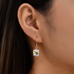 simple cute insect bee pearl female geometric earrings jewelry