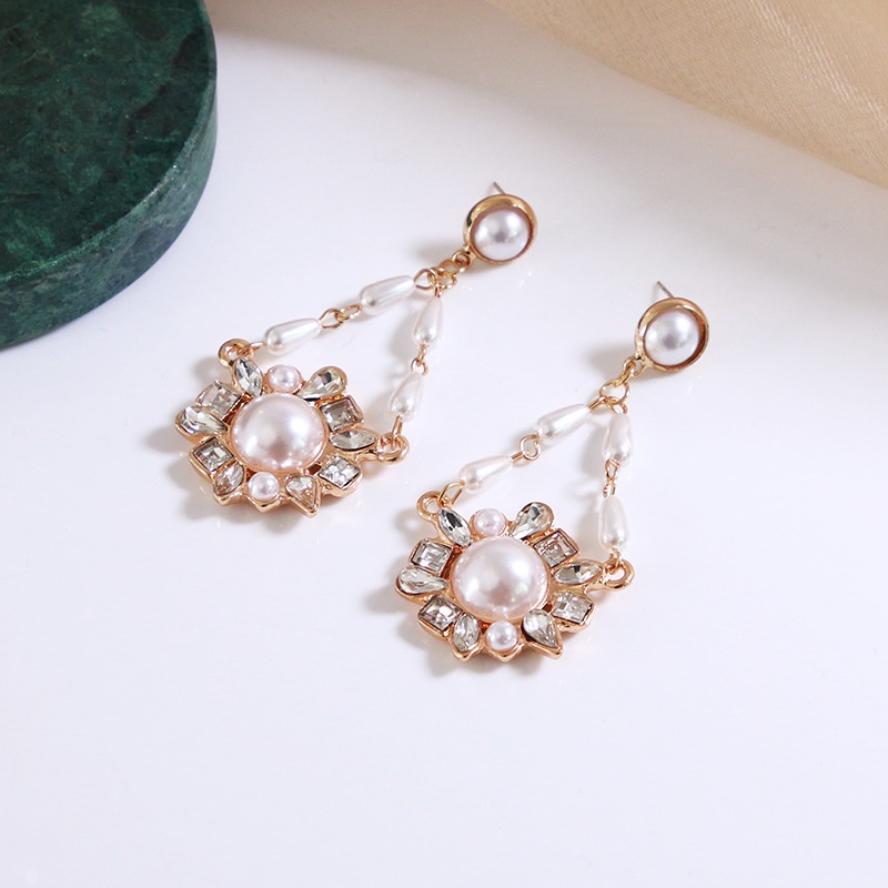 new retro hollow geometric Baroque pearl alloy long earrings