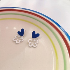 blue and white color heart-shaped flower hollow cute female alloy earrings