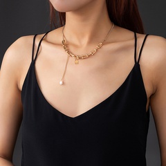 Fashion accessories small gold lock pearl pendant ladies short alloy necklace