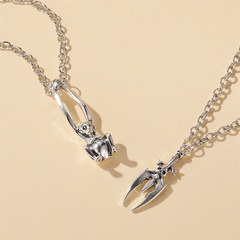 Halloween gift double sword skull gothic old collarbone alloy necklace