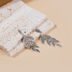 Bohemian fashion long tassel leaf alloy drop earrings
