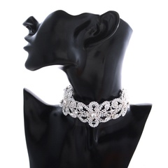 large fashion full diamond flower crystal collar retro women's alloy necklace