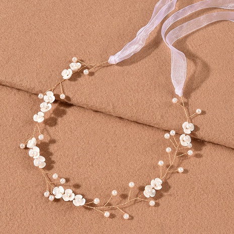Bridal headdress pearl three-petal flower handmade headband 's discount tags