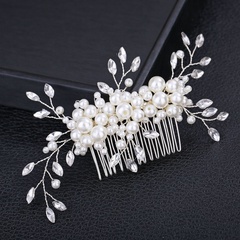 Bridal Wedding Accessories Handmade Pearl Flowers Encrusted Diamonds Insert Combs