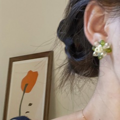 vintage style contrast color crystal flower shape stud earrings wholesale